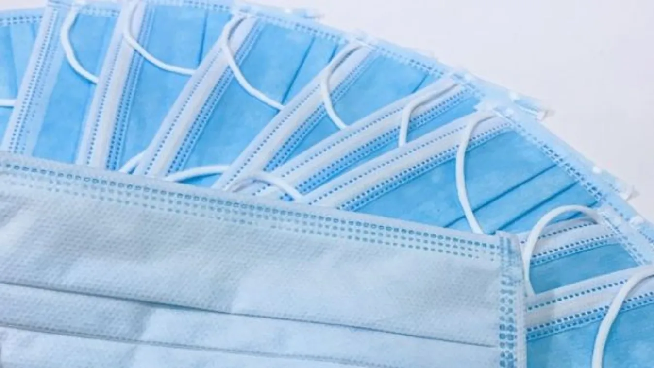 Leszállíthatják a maszk nélkül utazókat