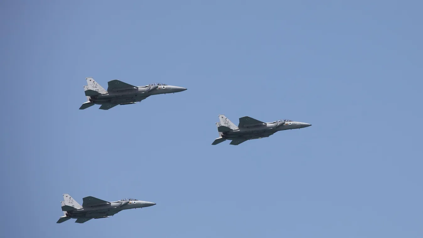 Izrael folytatja támadásait Gázában és Libanonban