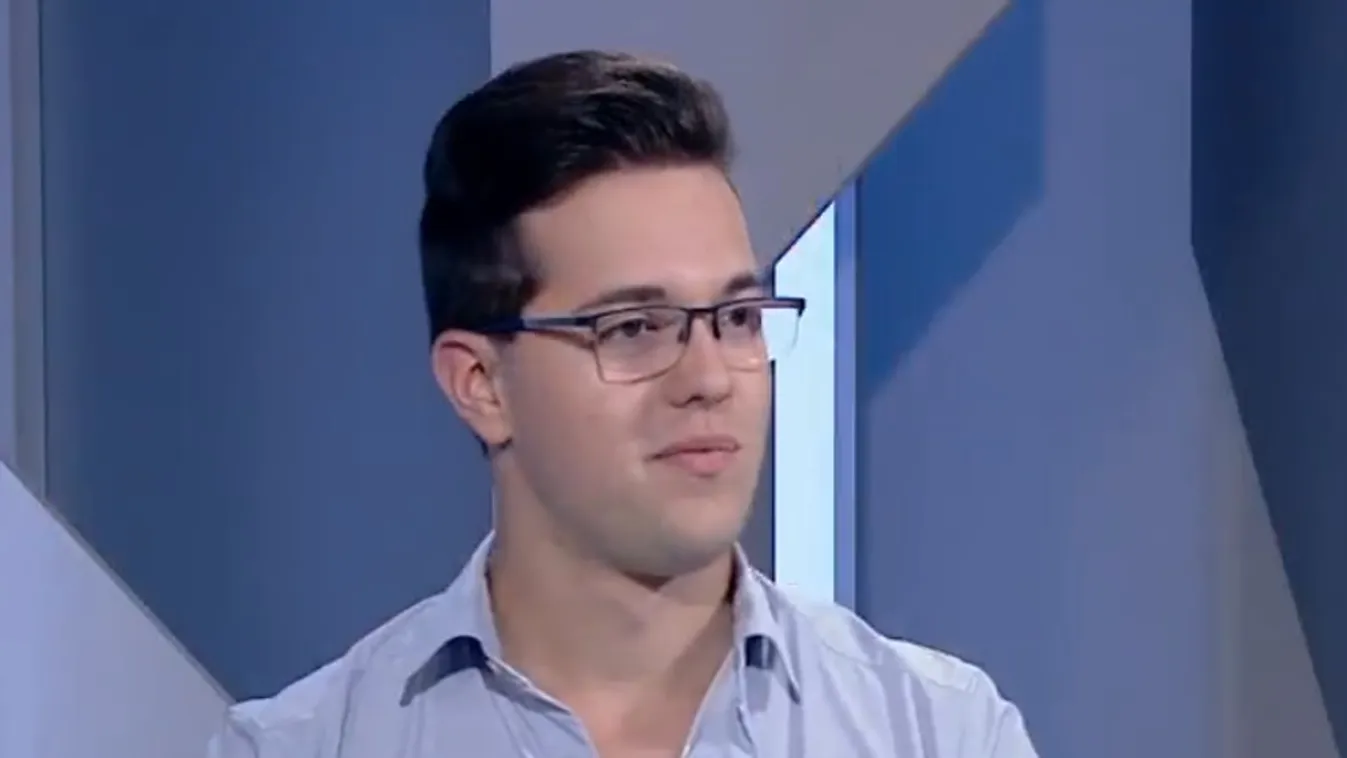 Szigorúbb törvényeket és több kitoloncolást ígér a solingeni halálos támadás után Olaf Scholz + videó