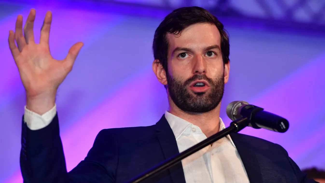 Fekete-Győr András elment megsemmisülni Gulyás Mártonhoz