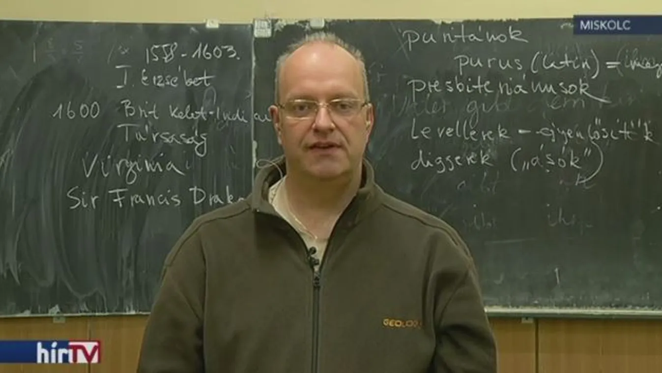 Februárban újrakezdik