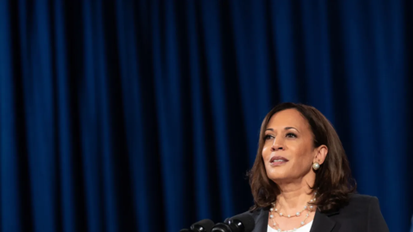 Az amerikaiak több mint fele szerint Kamala Harris nem volna alkalmas elnöknek