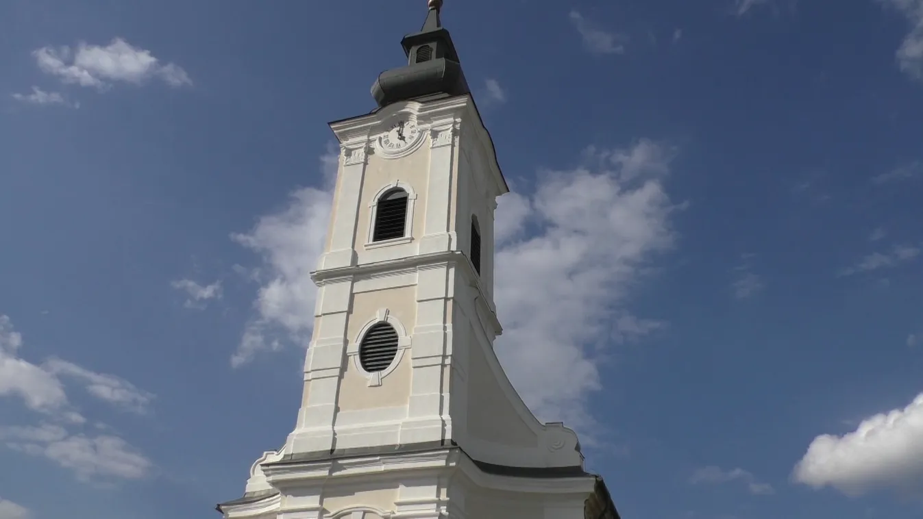 Megújulnak a templomok Pest megyében