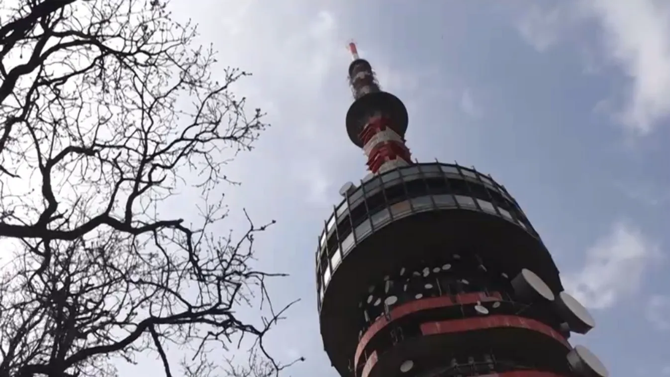 Ötvenéves a pécsi tévétorony