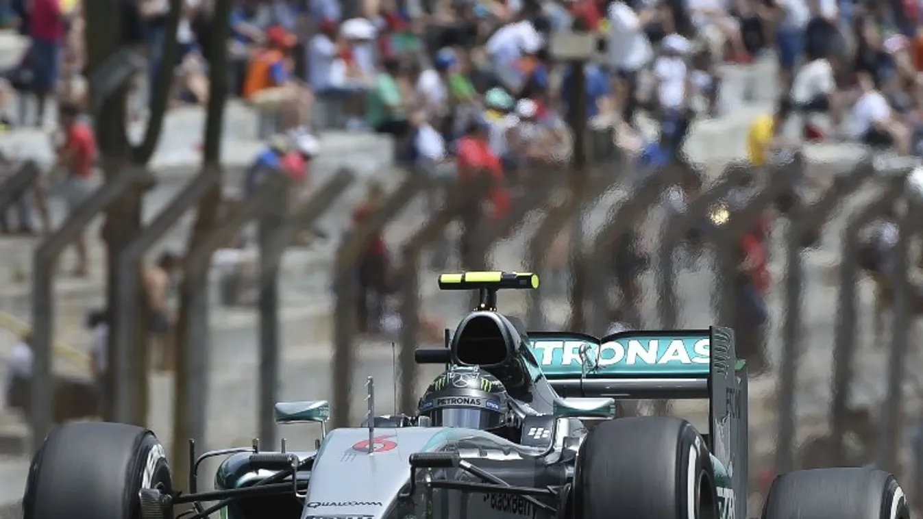 Rosbergé a pole pozíció Brazíliában