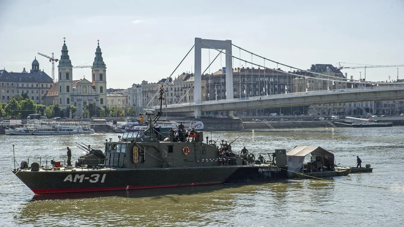 Nem találják a bombát, ami lehet, nem is bomba