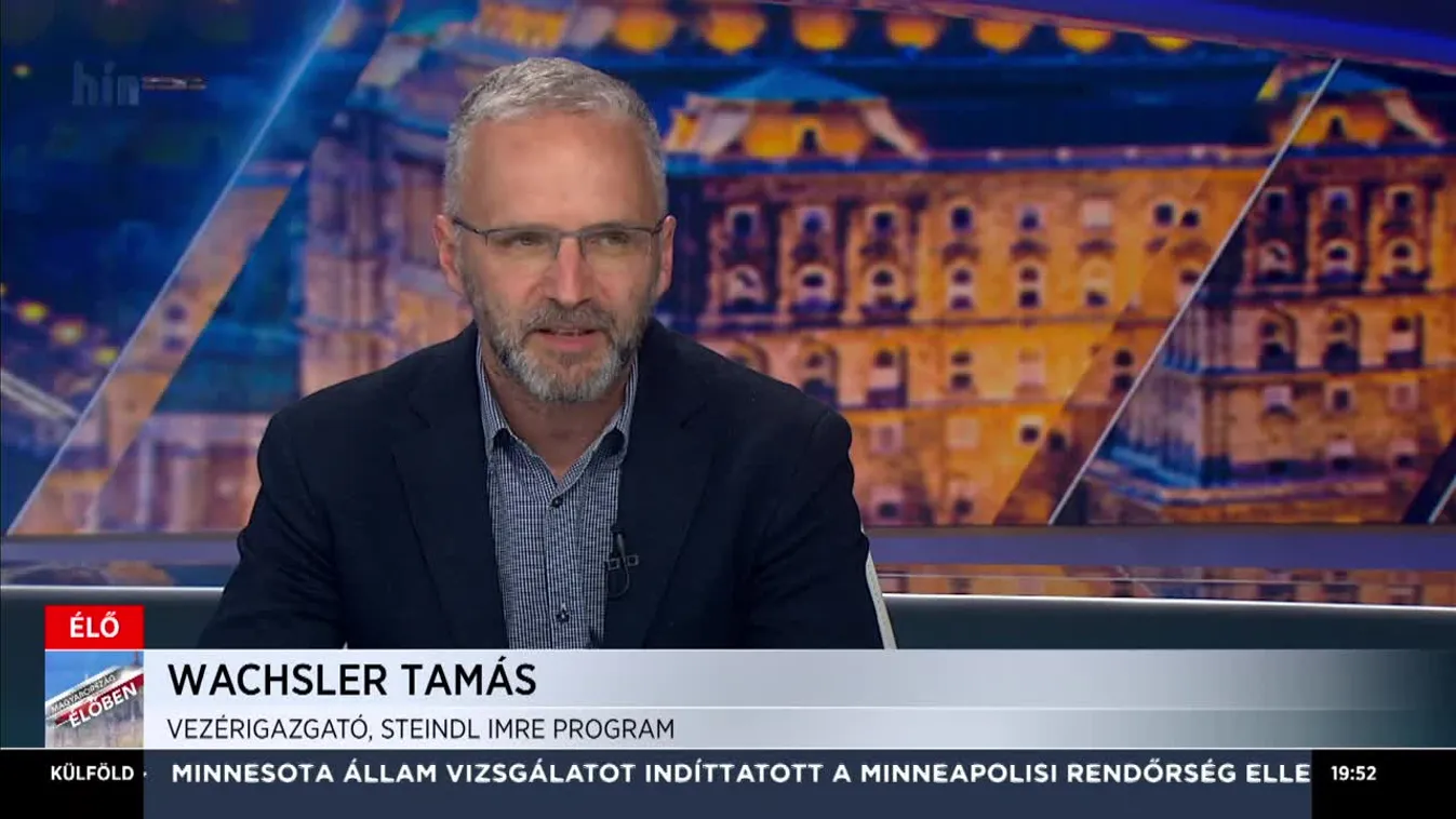 Wachsler Tamás: Ez egy nagyon tudatosan végiggondolt szimbolika, egyfajta újjászületés