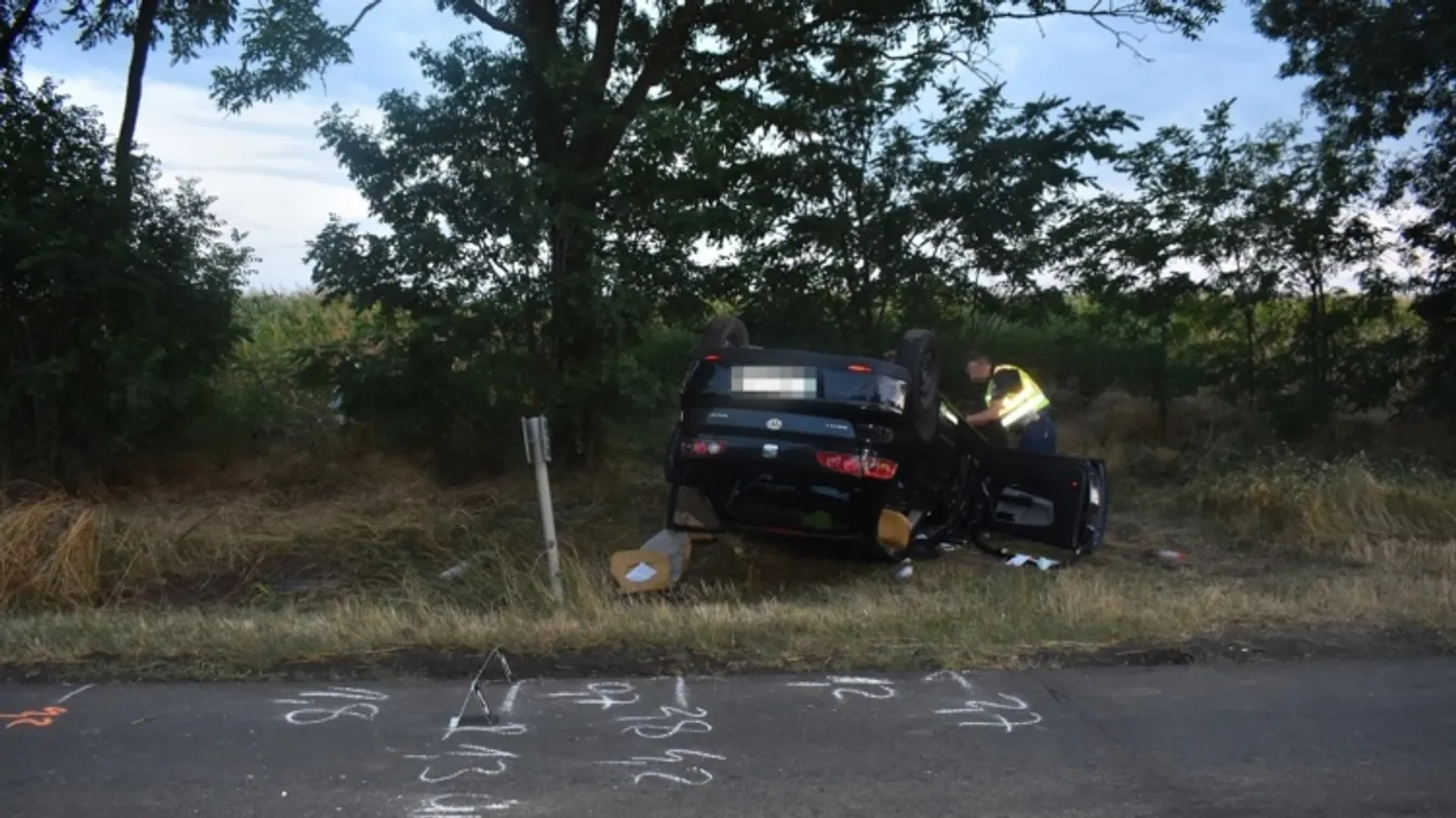 Vitatkoztak az autóban, baleset lett a vége