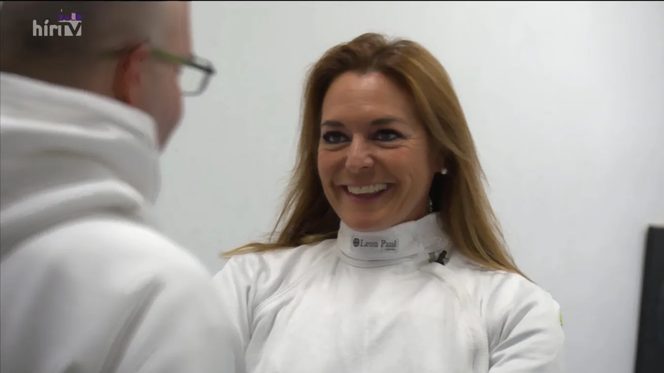 A kormányszóvivő, mint magánember + videó