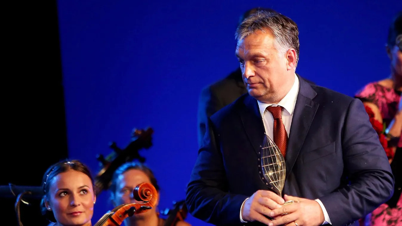 Az év embere – Civil kaszinó