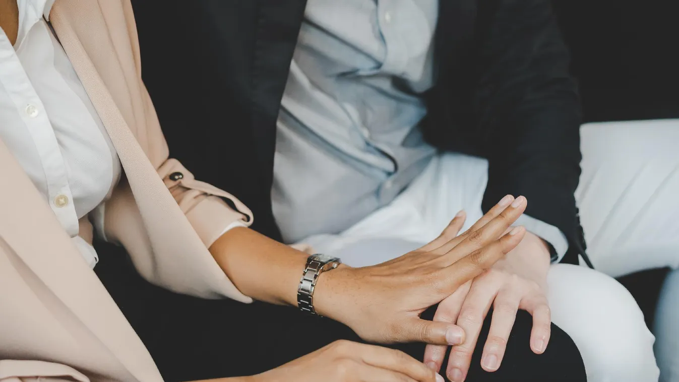 Ágyba akarta vinni diákját egy tanár