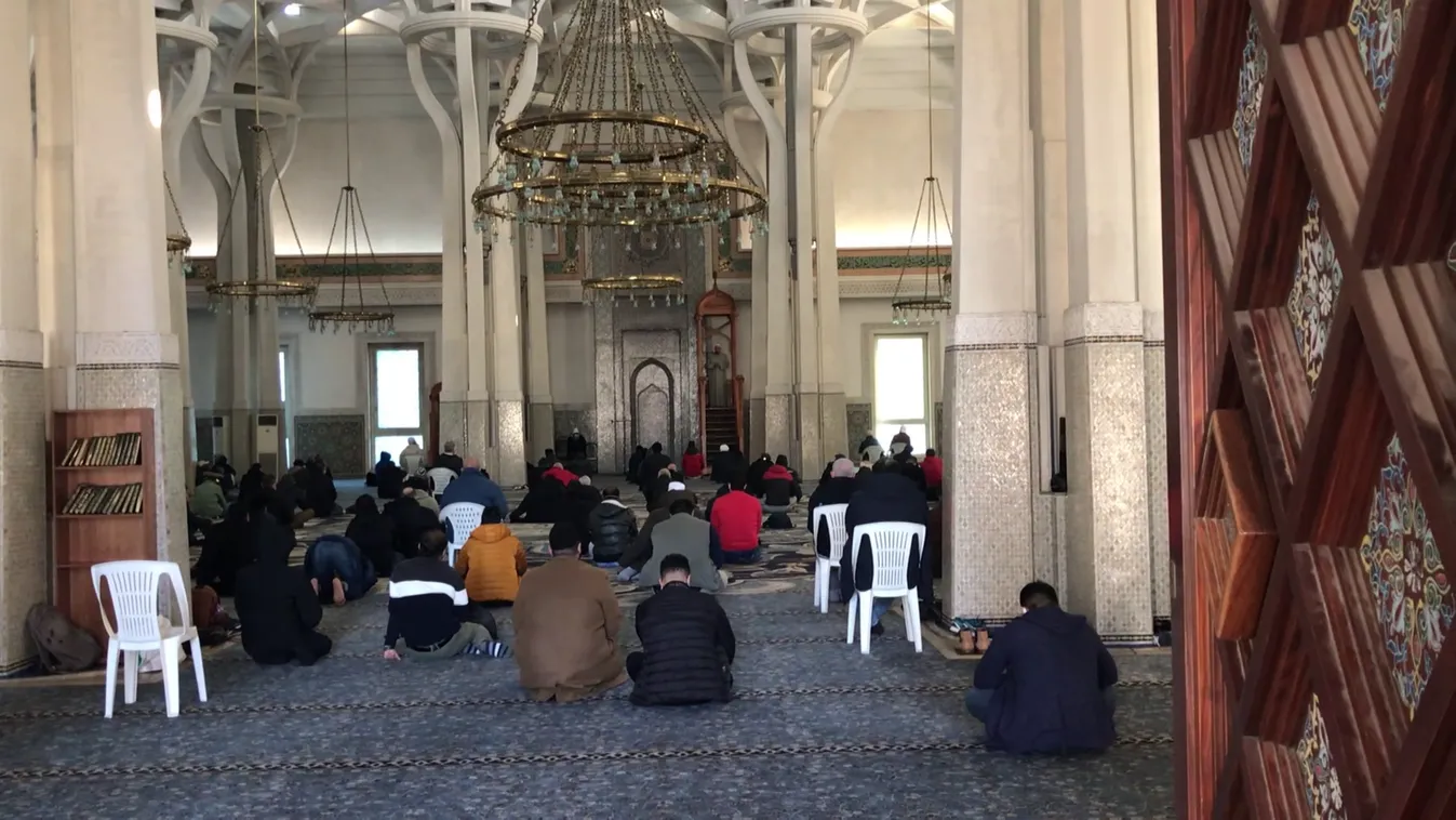 Az olasz kormány új törvényeket vezet be a mecsetek és az országban élő muszlimok ellenőrzésére + videó