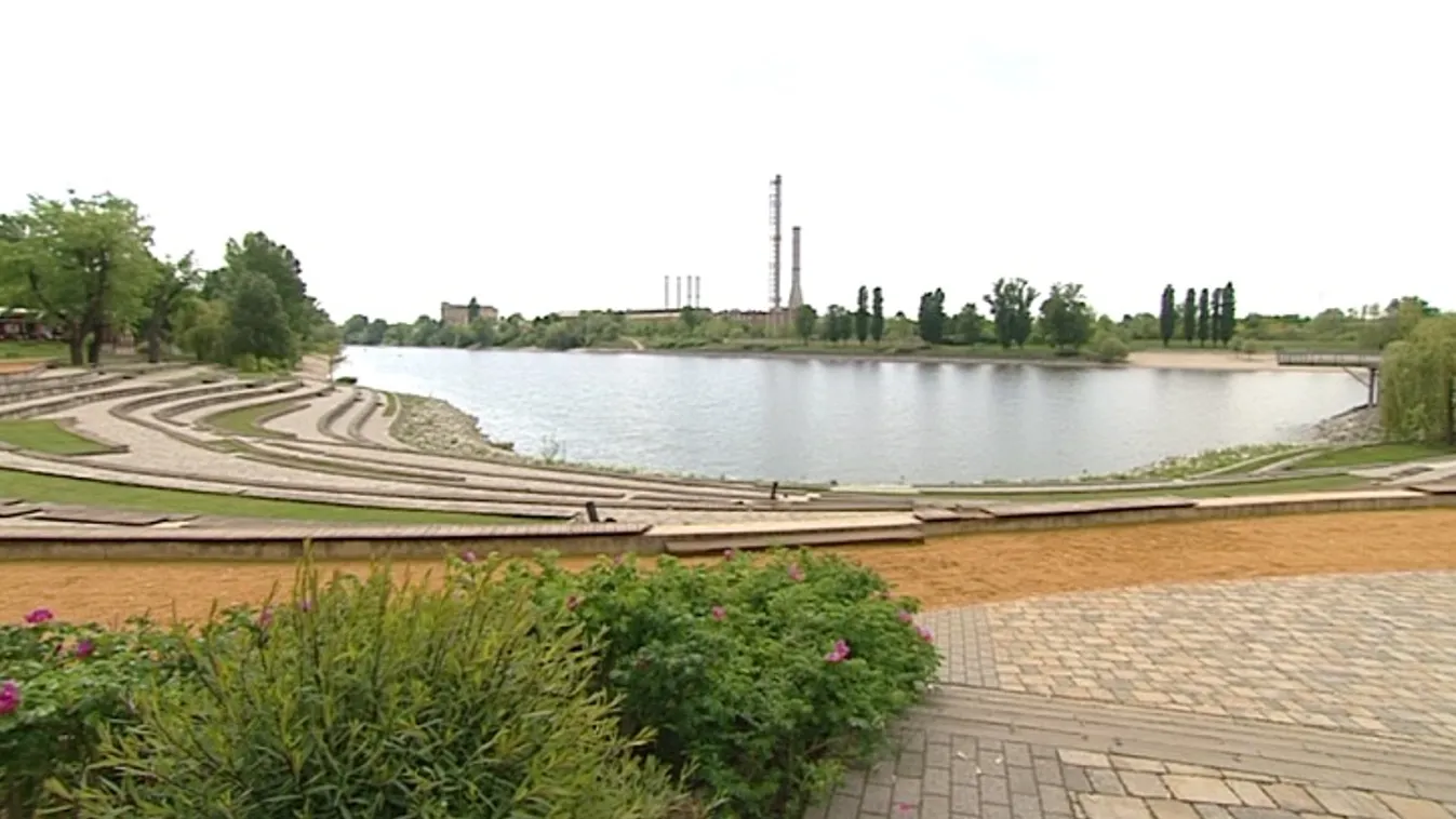 A Molnak építik be a Kopaszit