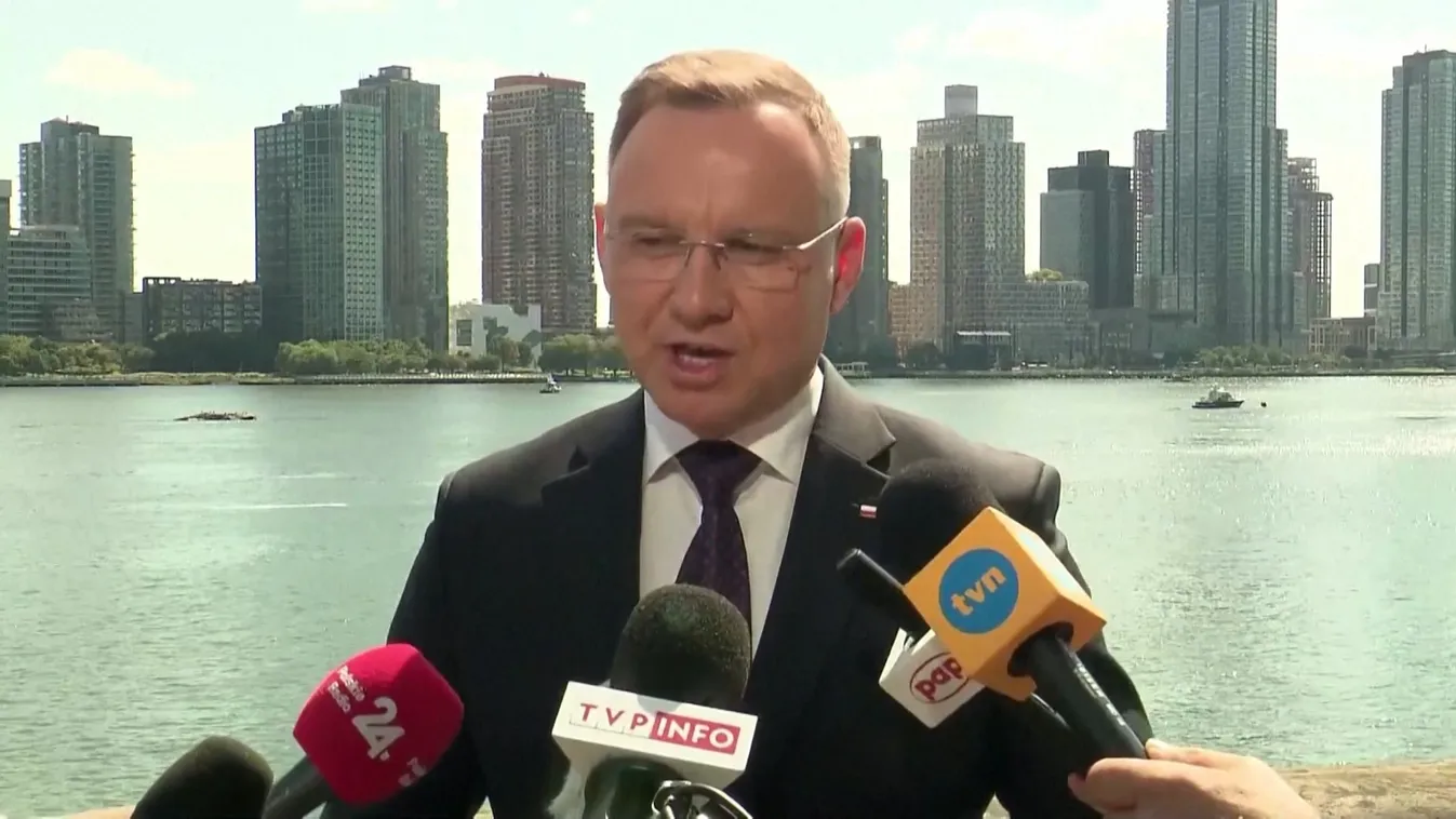 Lengyelország megállítja az ukrajnai fegyverszállításokat