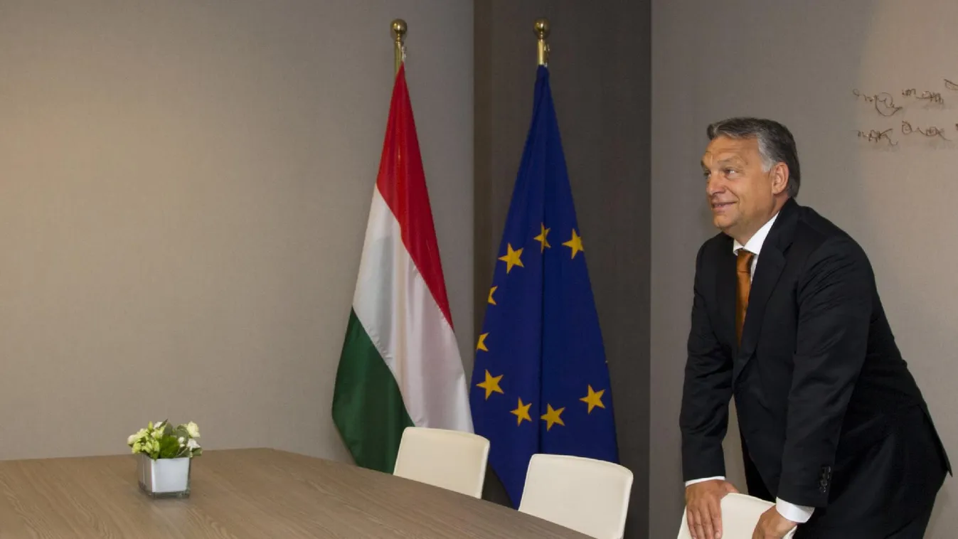 Hatpontos javaslatcsomagot vitt magával Brüsszelbe Orbán