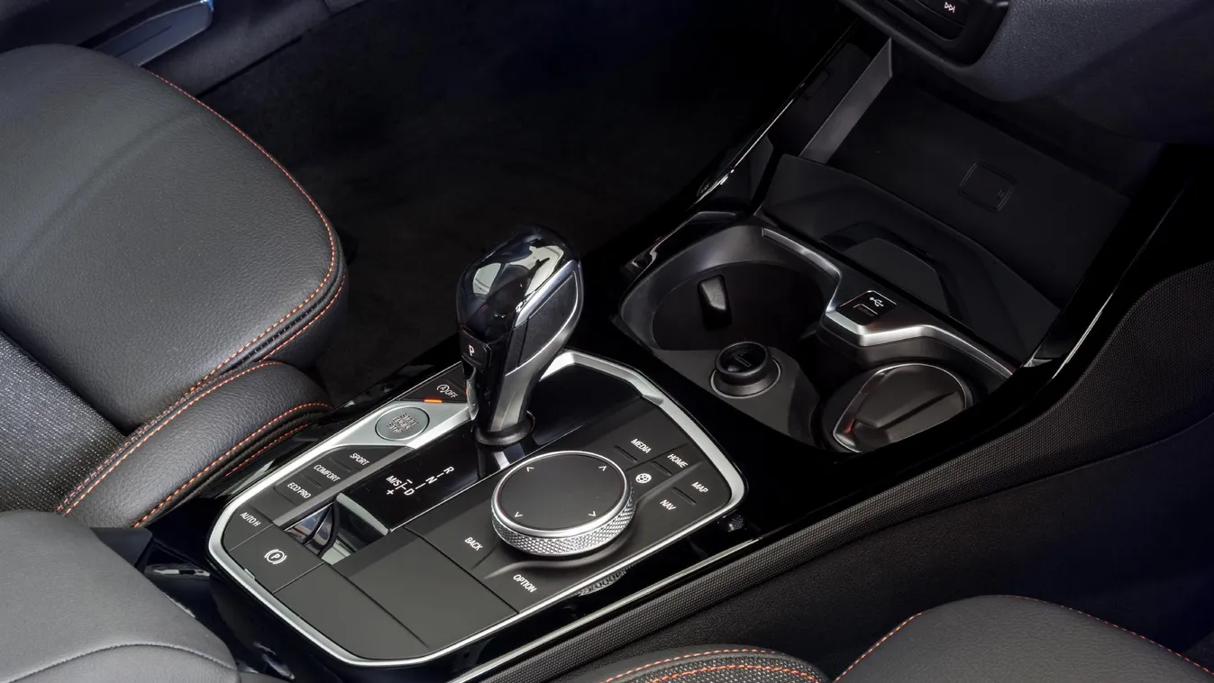 Az EU-ban nőtt az eladott új autók száma tavaly