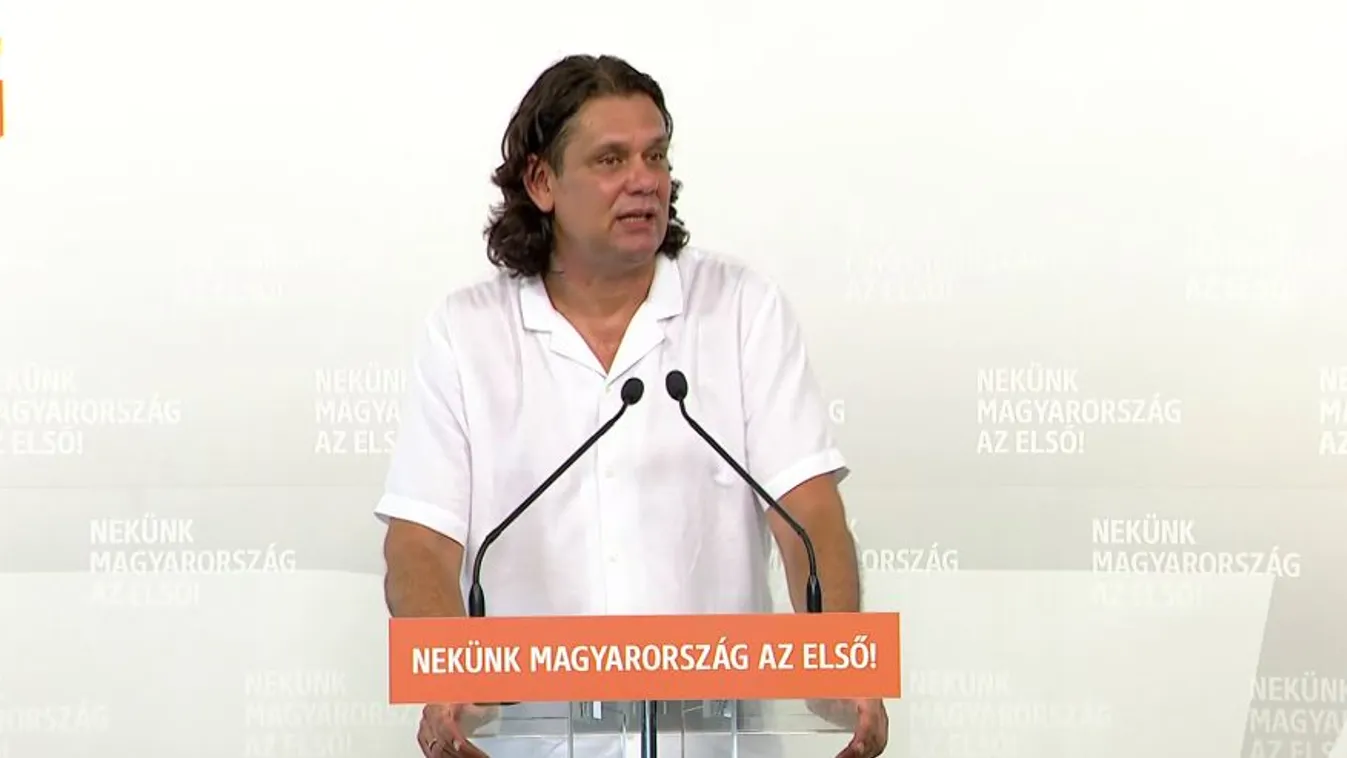 Deutsch Tamás bocsánatot kért