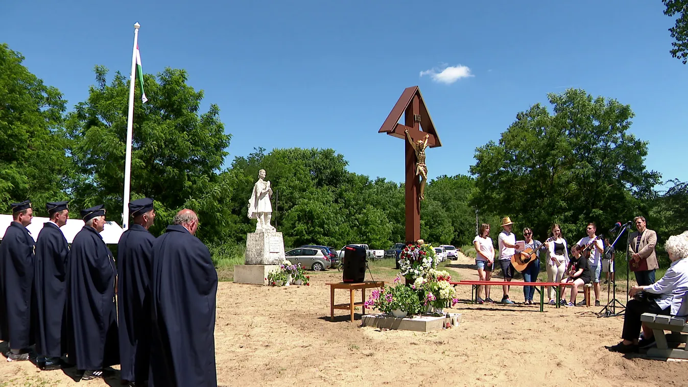 Fogadj örökbe egy keresztet + videó