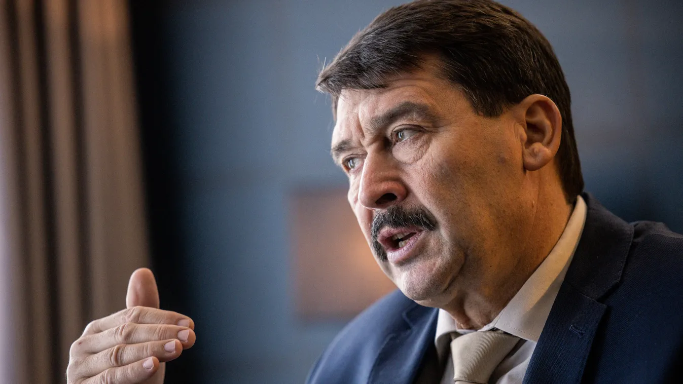 Áder János elárulta, mikor lennénk kénytelenek hadviselő féllé válni