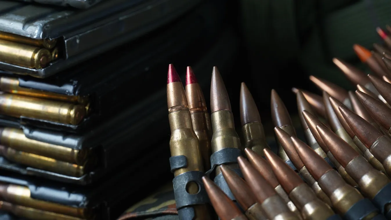 A NATO 1,1 milliárd dollár értékben írt alá szerződést lőszerbeszerzésről