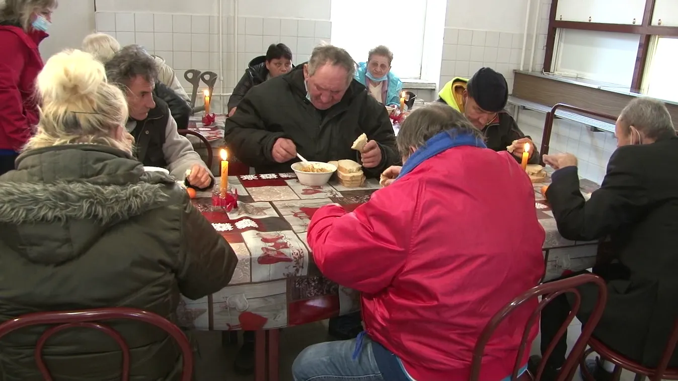 A vöröskereszt Mindenki Karácsonya elnevezésű rendezvényt tart