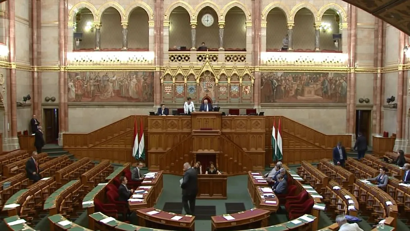 „A kormány perverz társadalompolitikáját tükrözi a költségvetés”