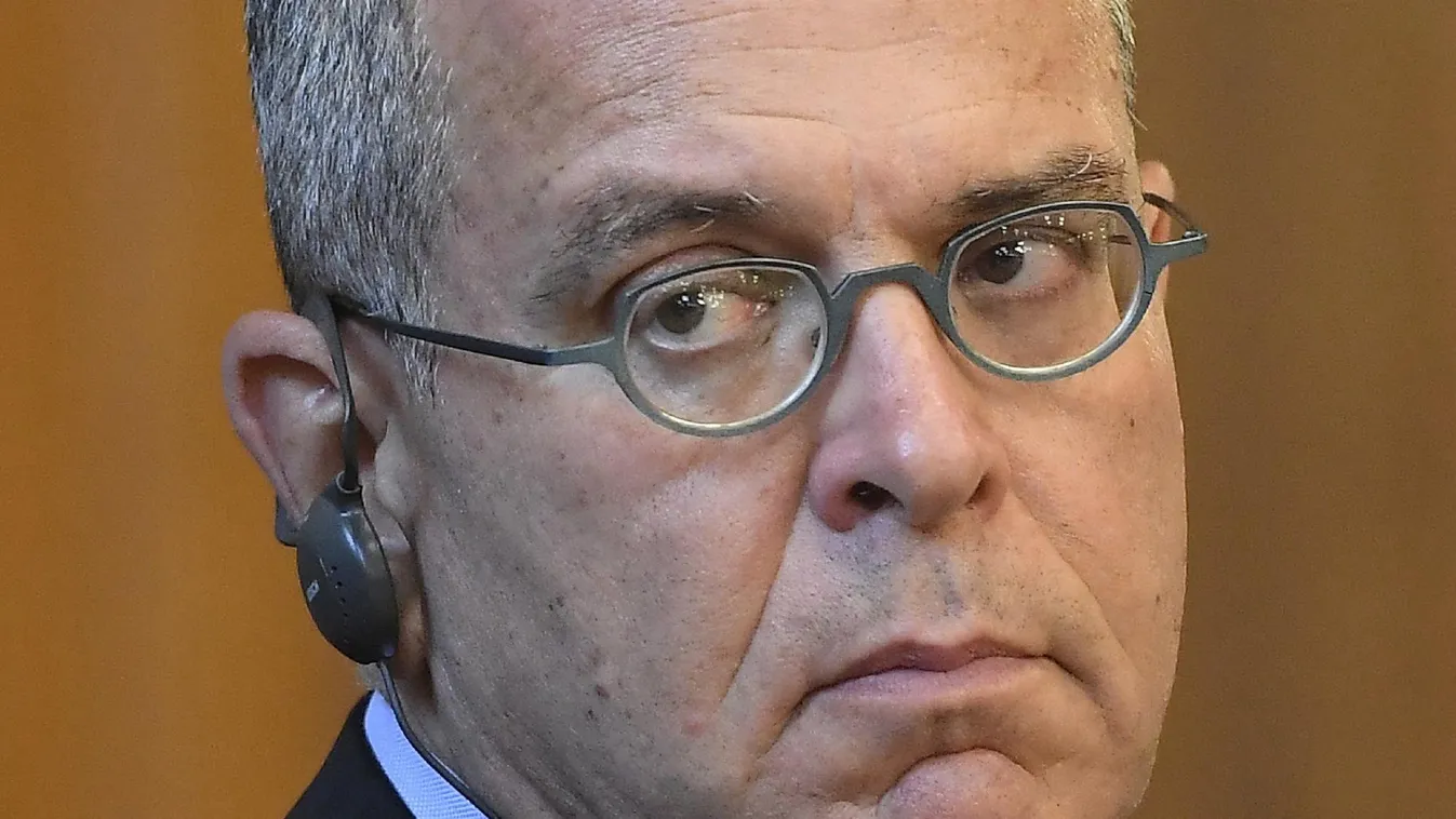 Izrael nagykövete Magyarország védelmére kelt