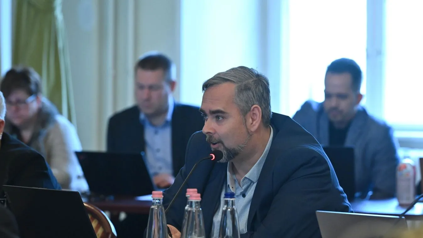 Őrizetbe vették Kiss László polgármestert az óbudai korrupciós ügyben - FRISSÜL + videó