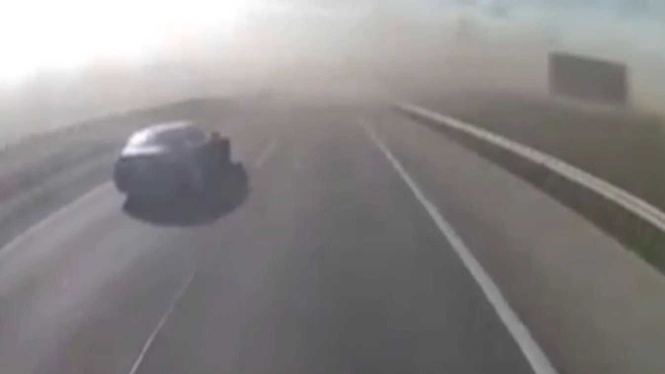 Már 66 bejelentés érkezett a rendőrséghez a porvihar okozta tömegbaleset kapcsán