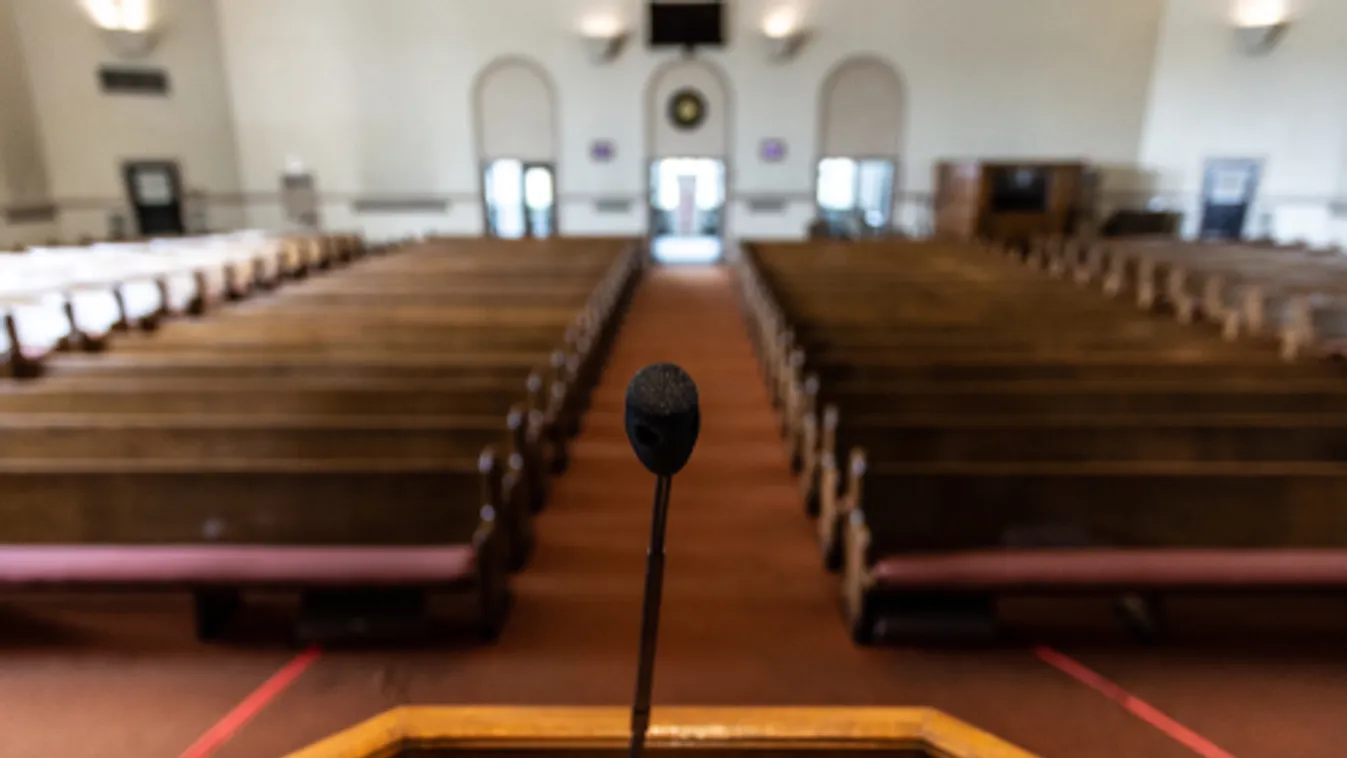 Visszatér az online istentiszteletekre a református egyház