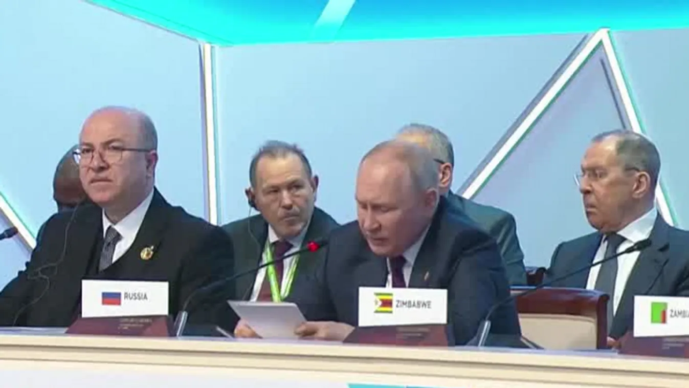 Vlagyimir Putyin: Moszkva tanulmányozza az afrikai békejavaslatot