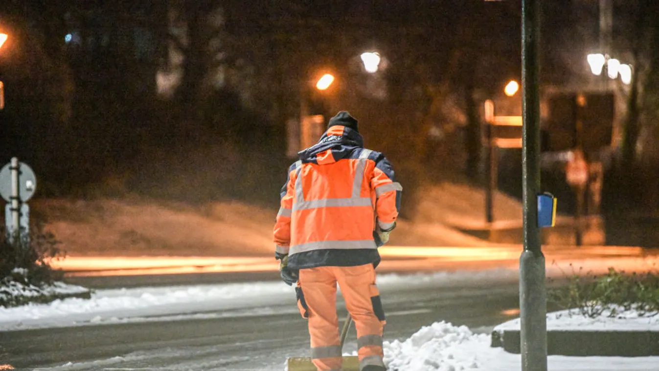 Korlátozásokat kellett elrendelni a havazás miatt Németországban