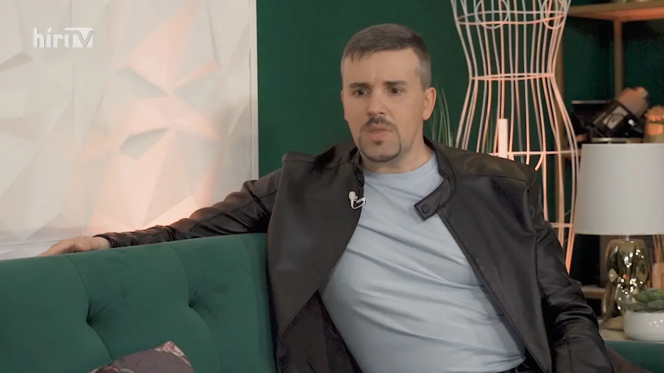 Jakab Péter visszakozott, nem indul egyéniben