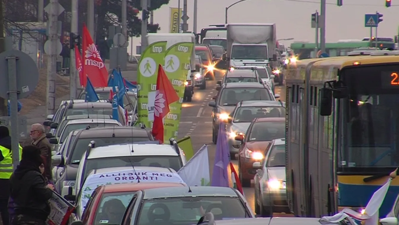 Tíznapos félpályás útlezárás kezdődött Pécsett