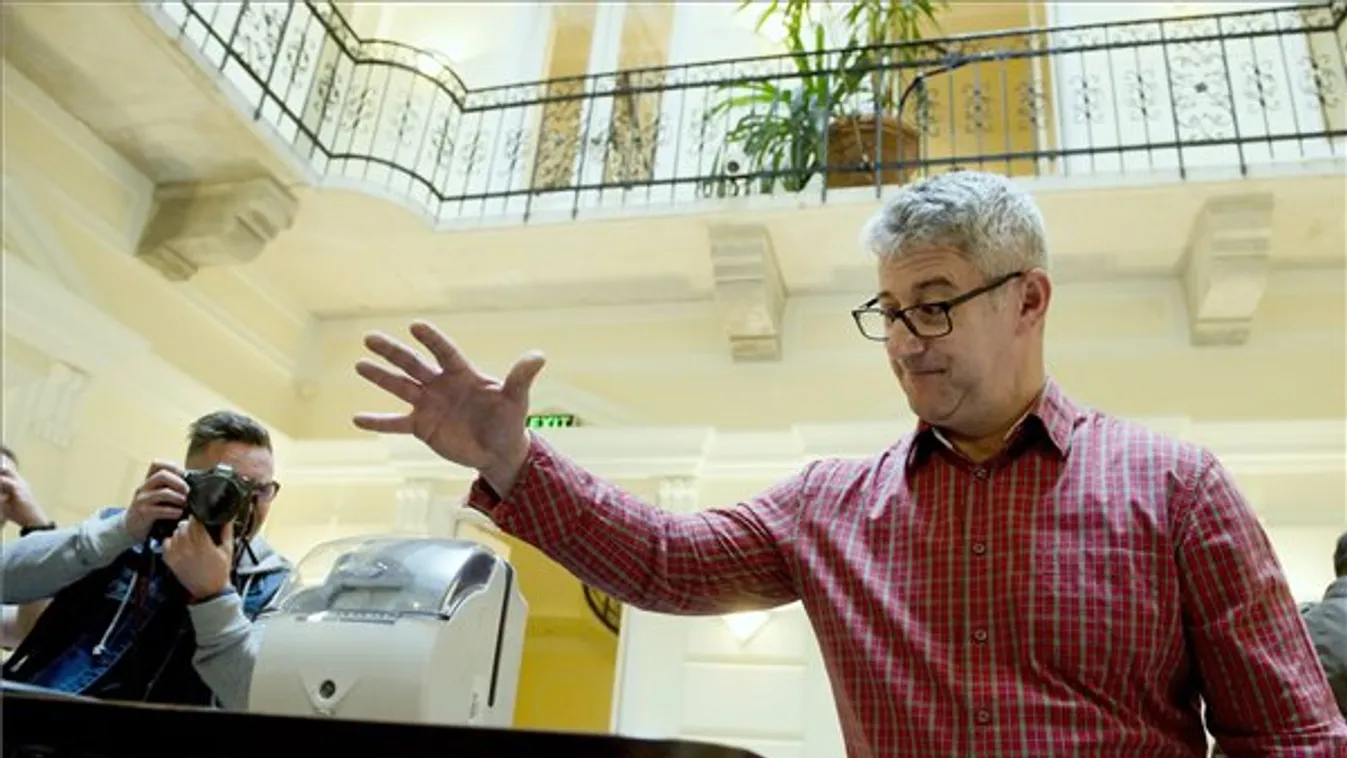 A Jobbik és a DK is besegít az MSZP-nek