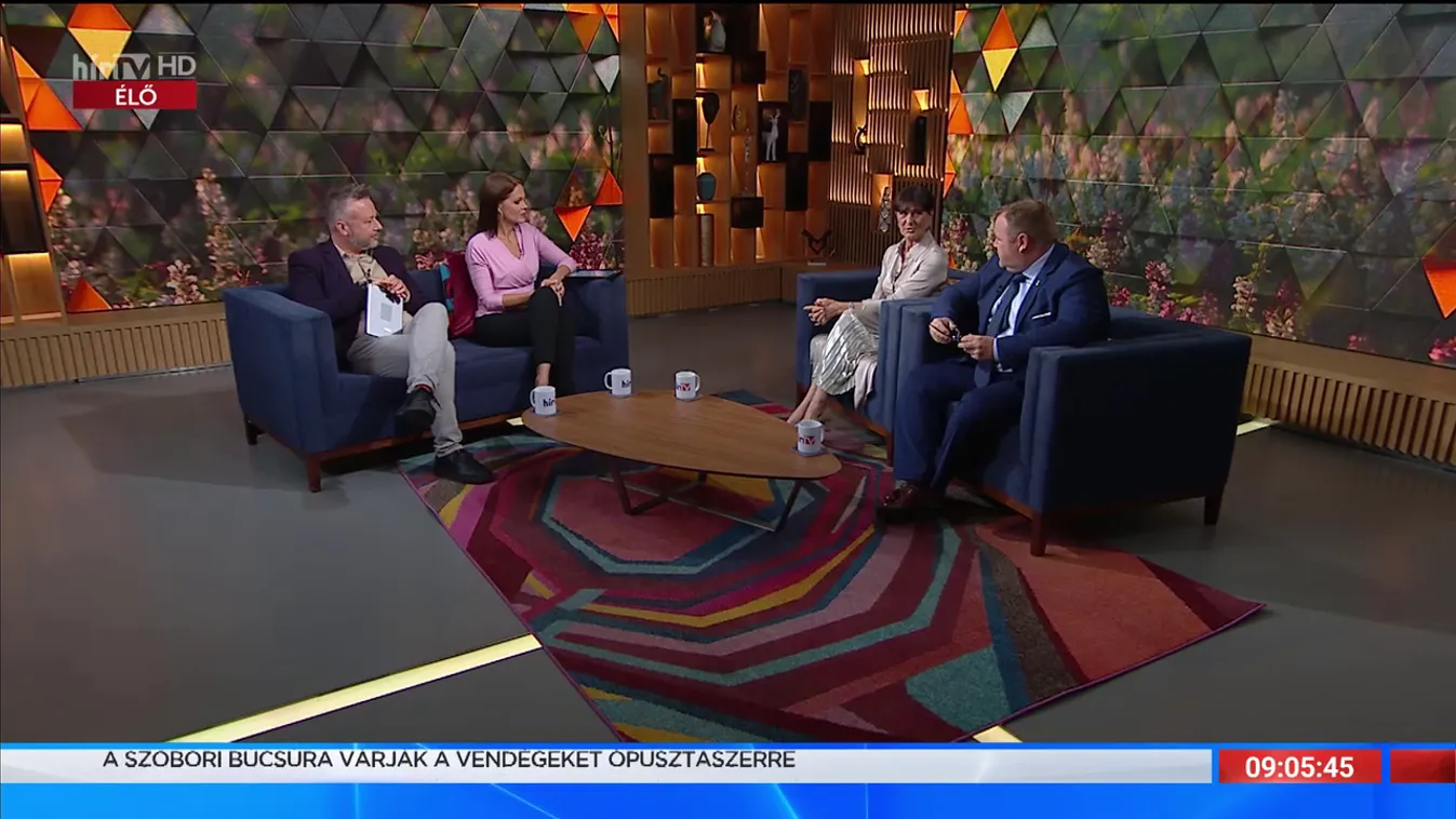 Mozaik: Csak Tiszta Forrásból