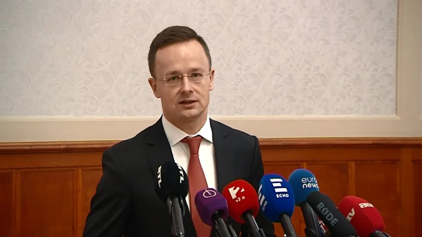 Szijjártó bocsánatkérést vár a magyarellenes román miniszterelnöktől