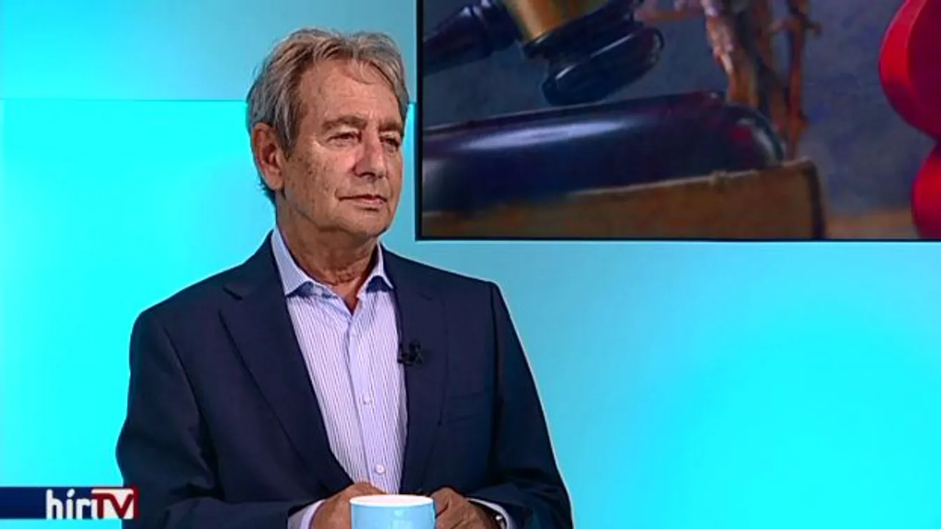 Üres tárgyalótermek