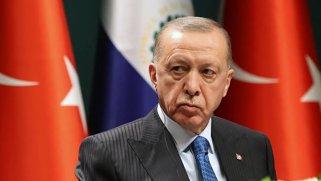 Erdogan: Izrael katasztrófa felé akarja sodorni a térséget