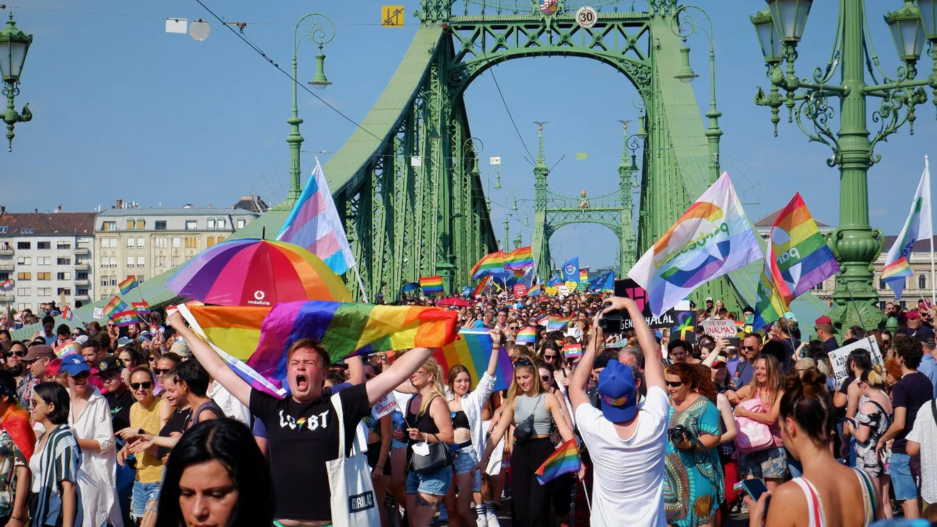 Eljárás indul a magyar gyermekvédelmi törvény miatt