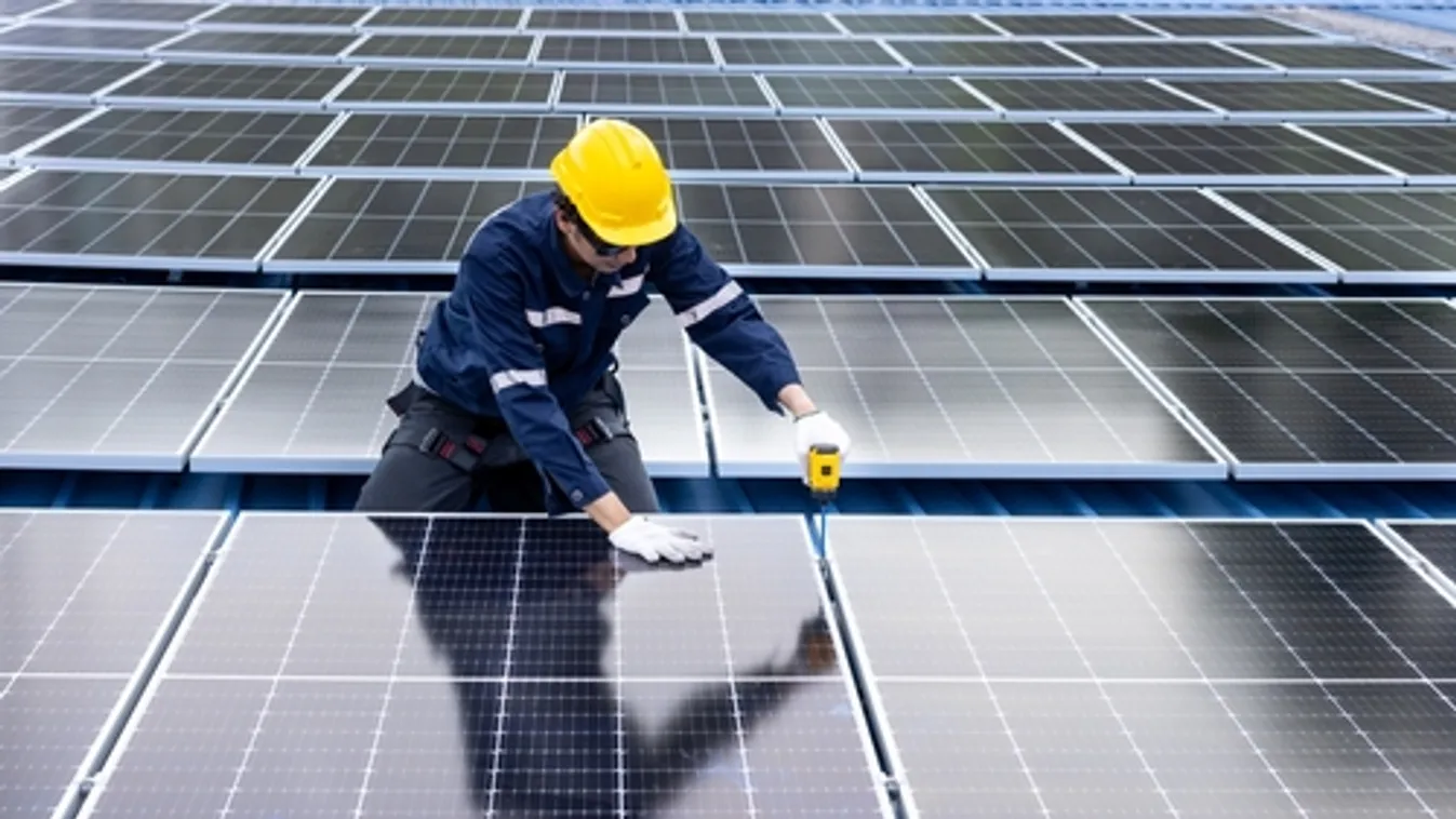 Energiaügyi Minisztérium: több mint 600 iparági vállalkozásnak ad munkát a Napenergia plusz program
