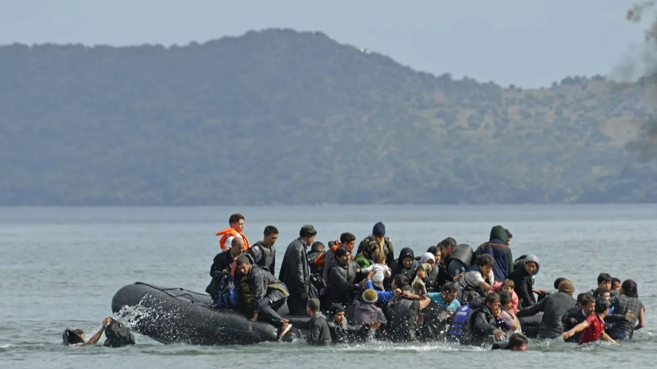 Csaknem 800 migráns lépte át a görög-török határt az elmúlt 48 órában