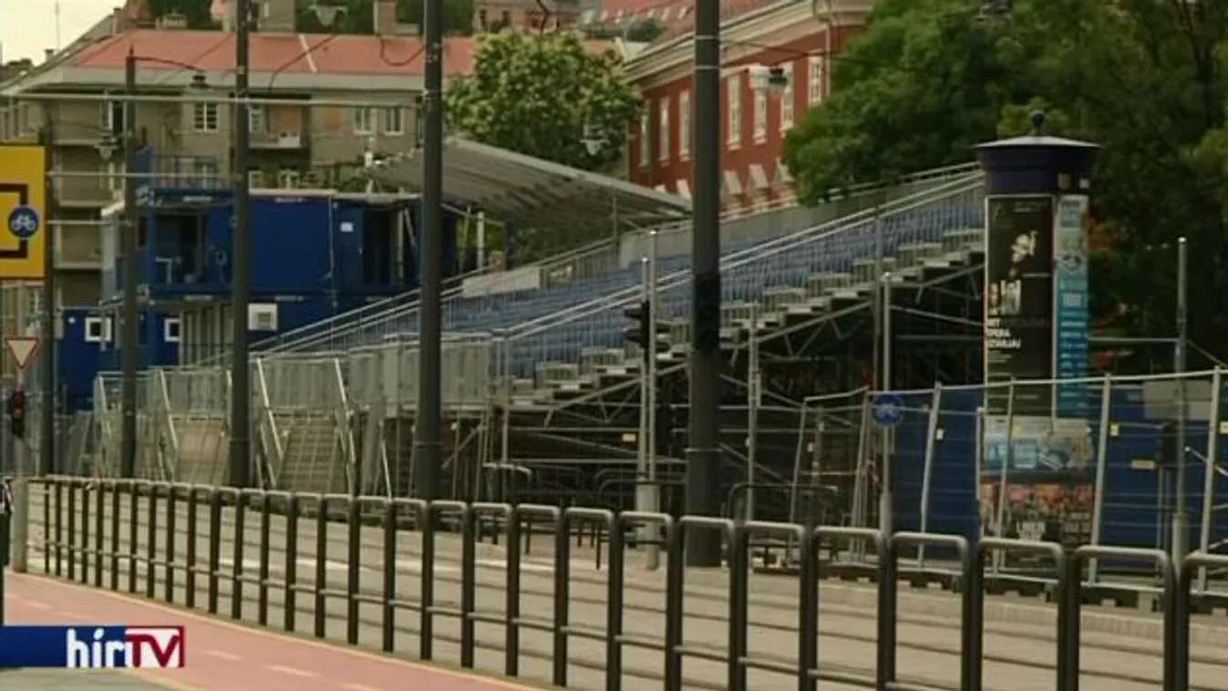 Vizes vb: nem végeztek terheléses teszteket a mobil lelátókon