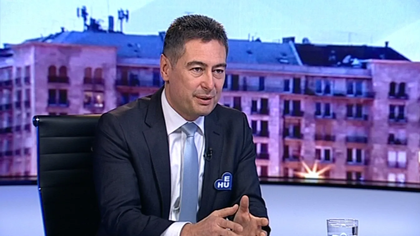 Horváth Csaba már az első napon lefitymálta Karácsonyt és Puzsért