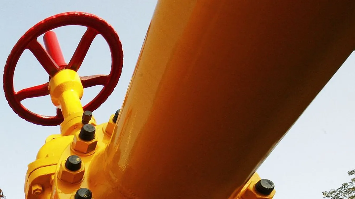 Megkötötték a szerződést a szegedi gázvezeték építésére