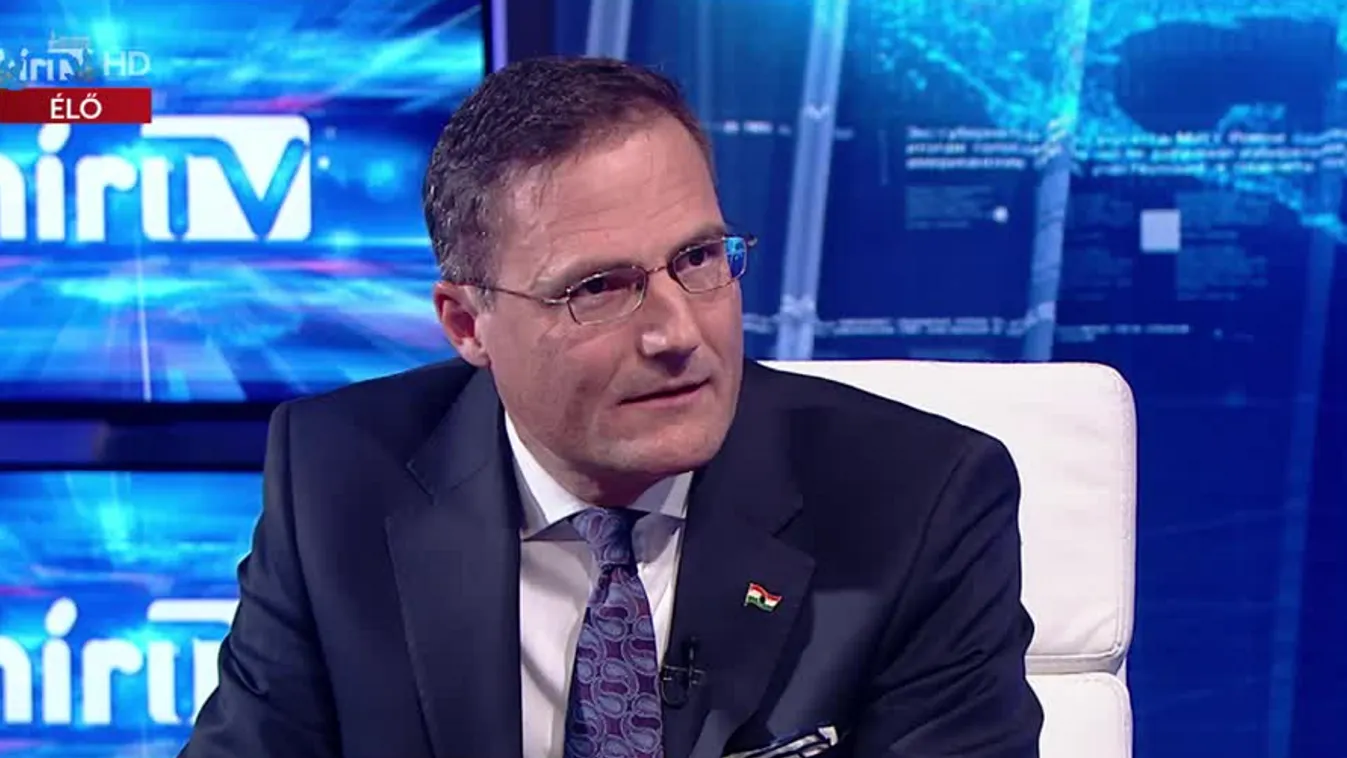 Gyöngyösi Márton: Karácsony teljesen alkalmatlan, ideje végre a nyilvánosság elé állnia + videó