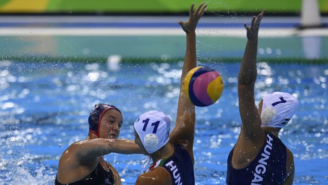 A bronzéremért játszhat a női vízilabdacsapat