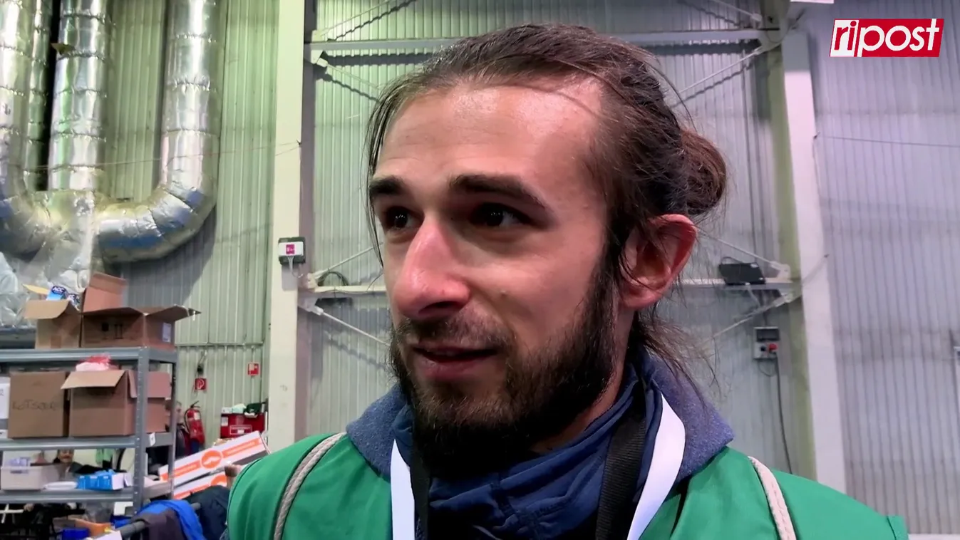 Radar - Tolmácsok a BOK csarnokban