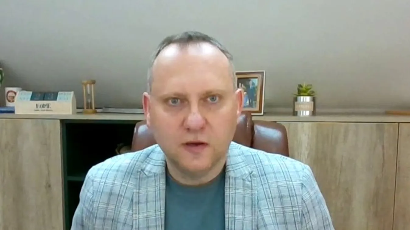 Dunda György: Fémrepeszeket is tartalmazott a Kárpátalján becsapódott rakéta