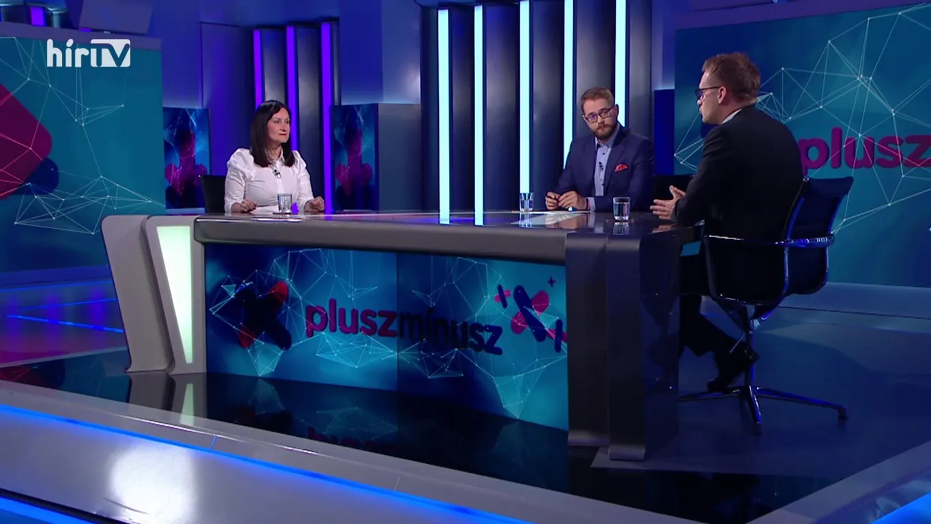 Plusz-mínusz: Bajban nem lehet számítani az ellenzékre